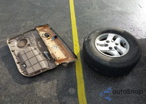 2002 Toyota Sequoia Limited V8 from USA, damaged, VIN 5TDZT38A52S088041